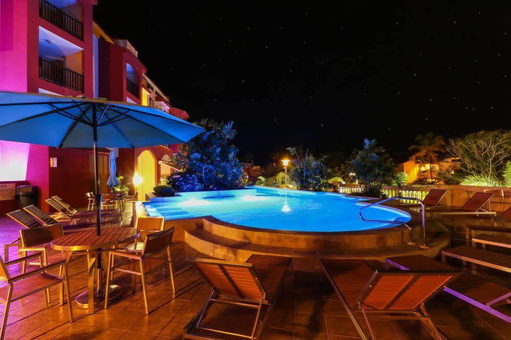 The Plaza Suites Humacao Exterior foto